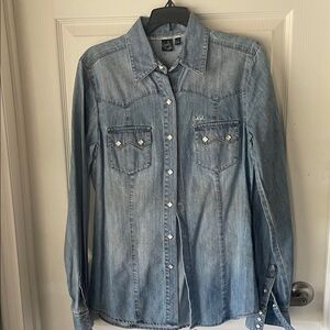 Cruel girl pear snap Light Blue Denim Shirt